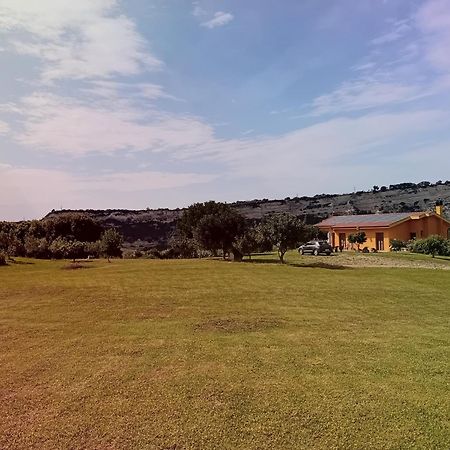 Grotta Delle Fate Panzió Ossi Kültér fotó